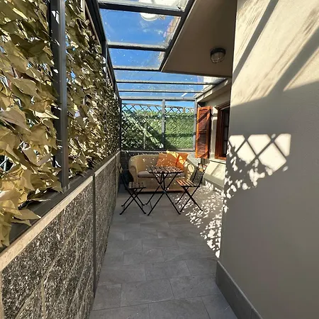 La Casa Di Carlotta 洛阿诺